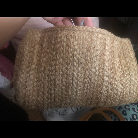 Woven clutch - Picture 3 of 3